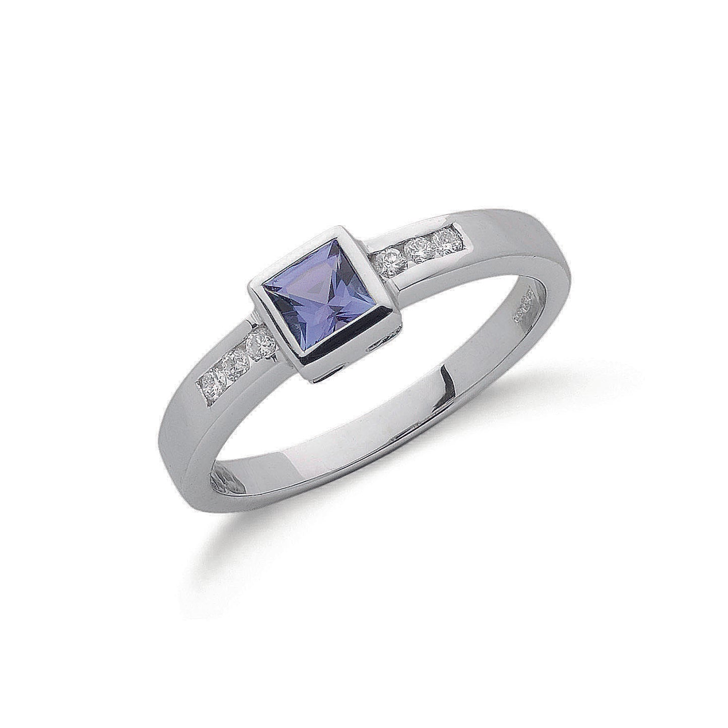 18ct White Gold Diamond & Tanzanite Ring TGC-DR0527